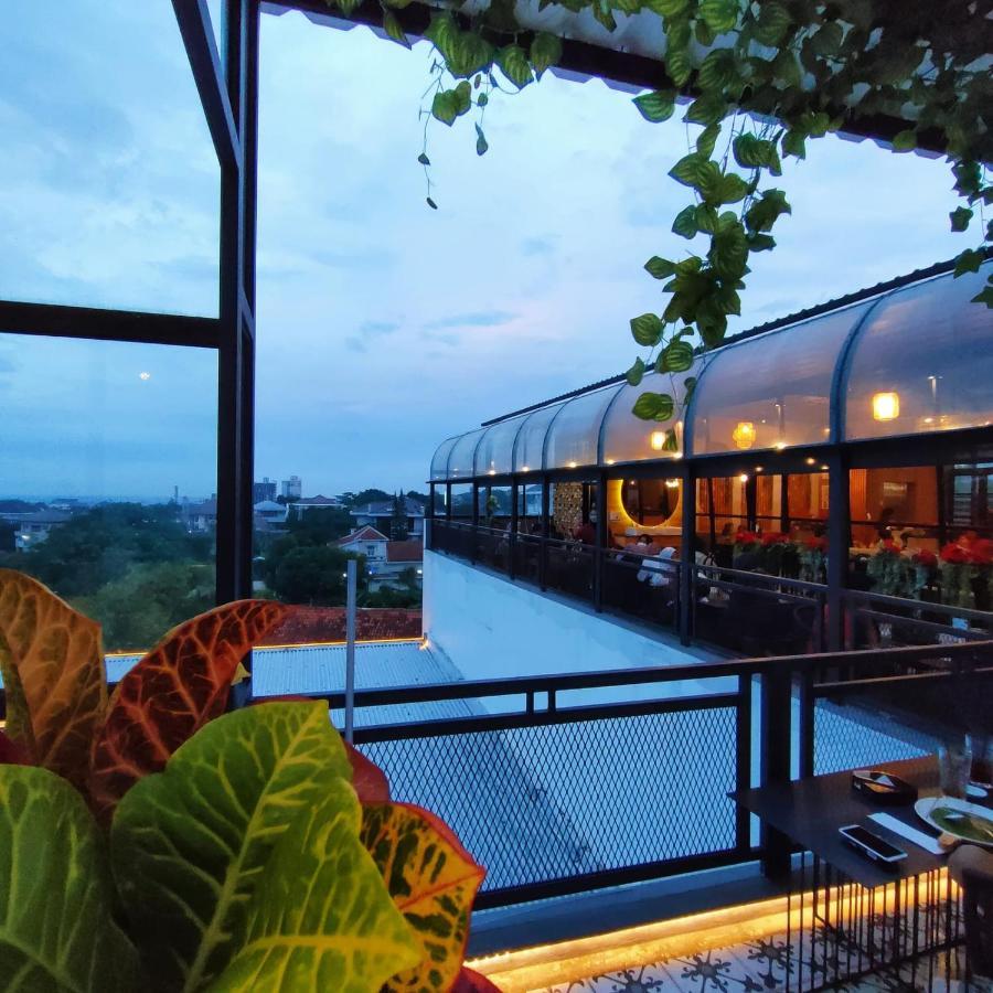 Kala Hotel Semarang Jomblang Exterior foto