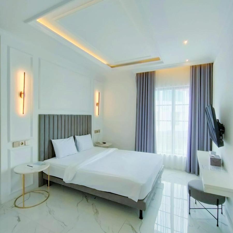 Kala Hotel Semarang Jomblang Exterior foto